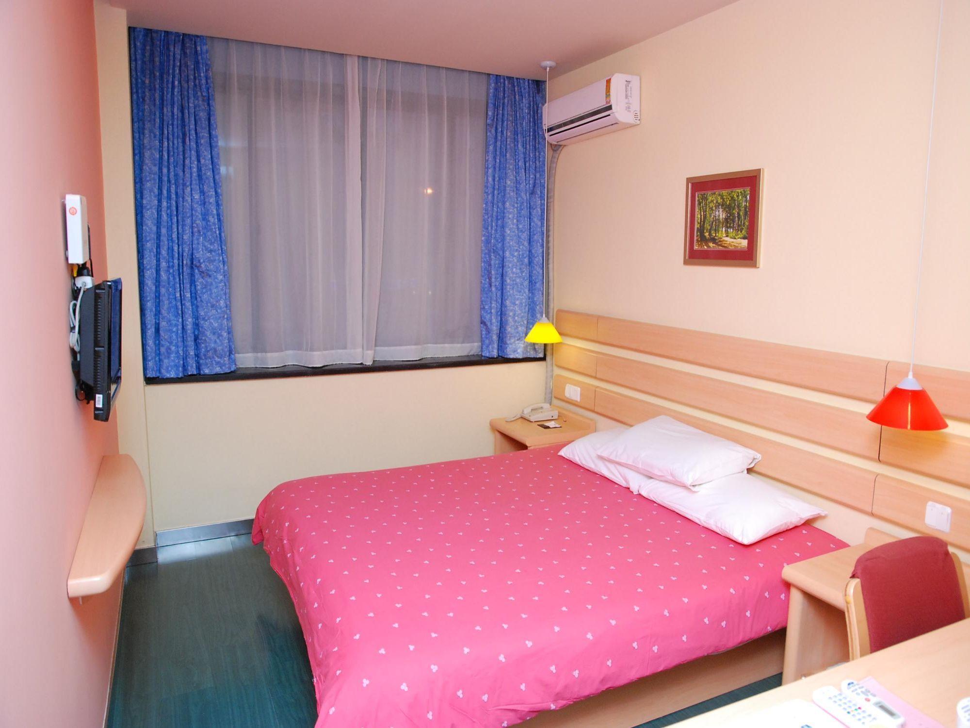 Home Inn Shanghai Railway Station North Square Xangai Exterior foto