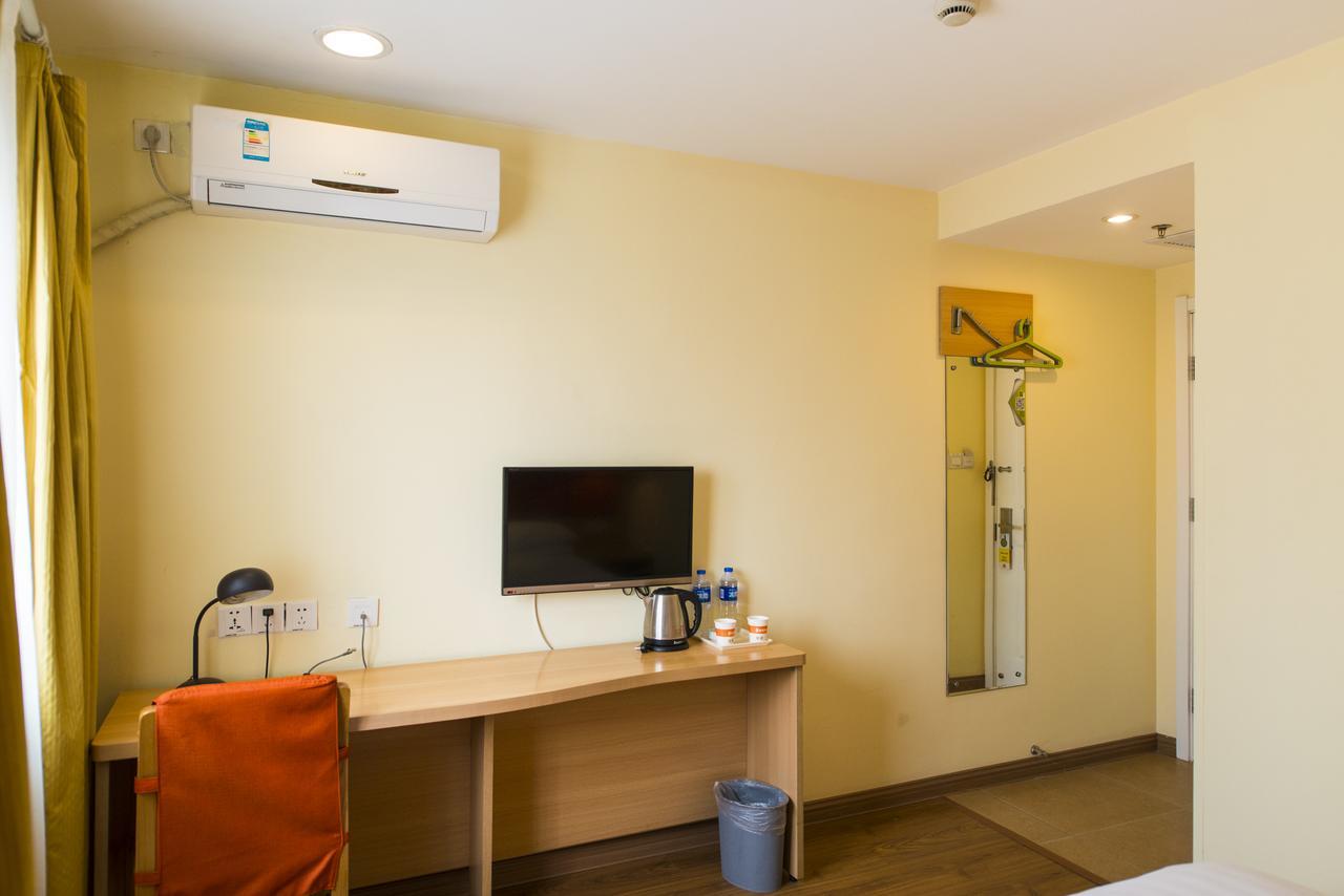 Home Inn Shanghai Railway Station North Square Xangai Exterior foto