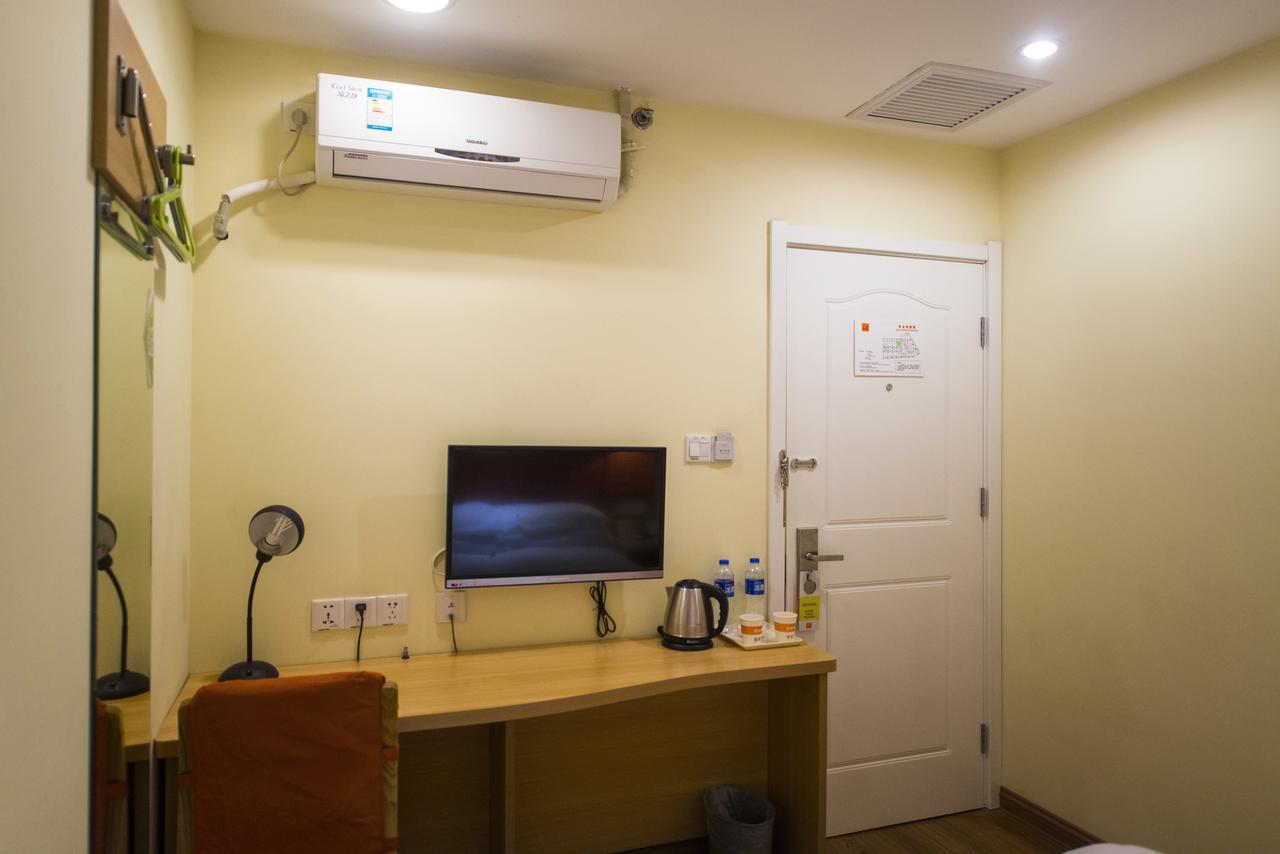 Home Inn Shanghai Railway Station North Square Xangai Exterior foto